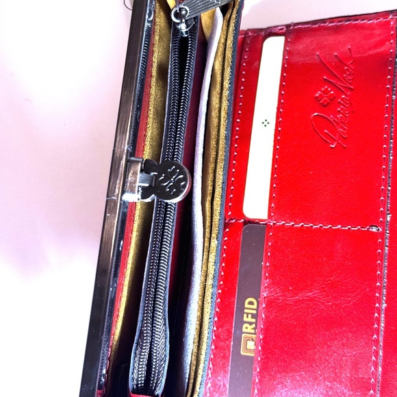 PATRICIA NASH Tooled Leather Cauchy Wallet - Picture 4 of 9